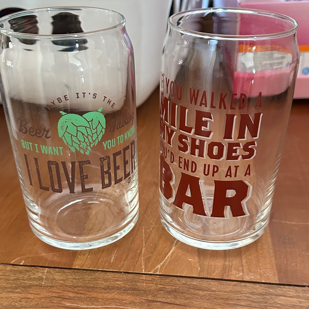 Beer-Themed Glass Set